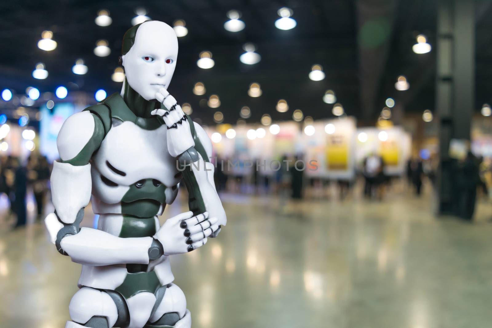Robot think intelligent business technology ideas, background blur