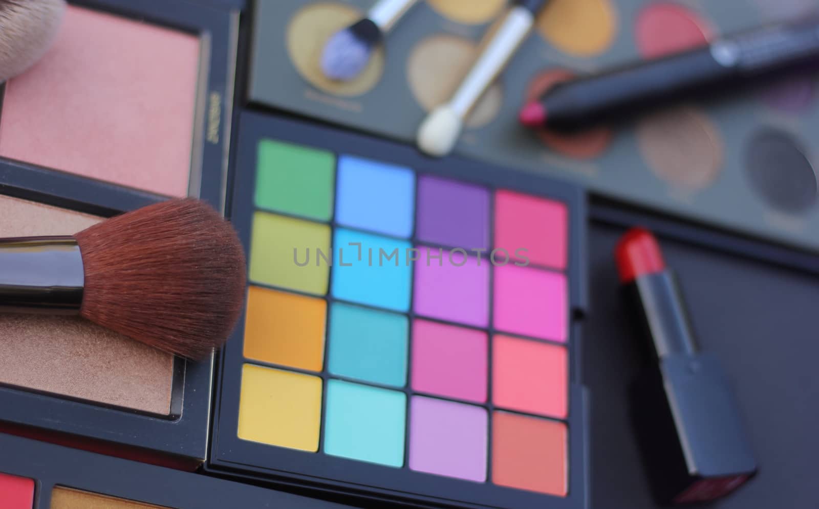 Colorful Cosmetic Pigment Palettes by Marti157900