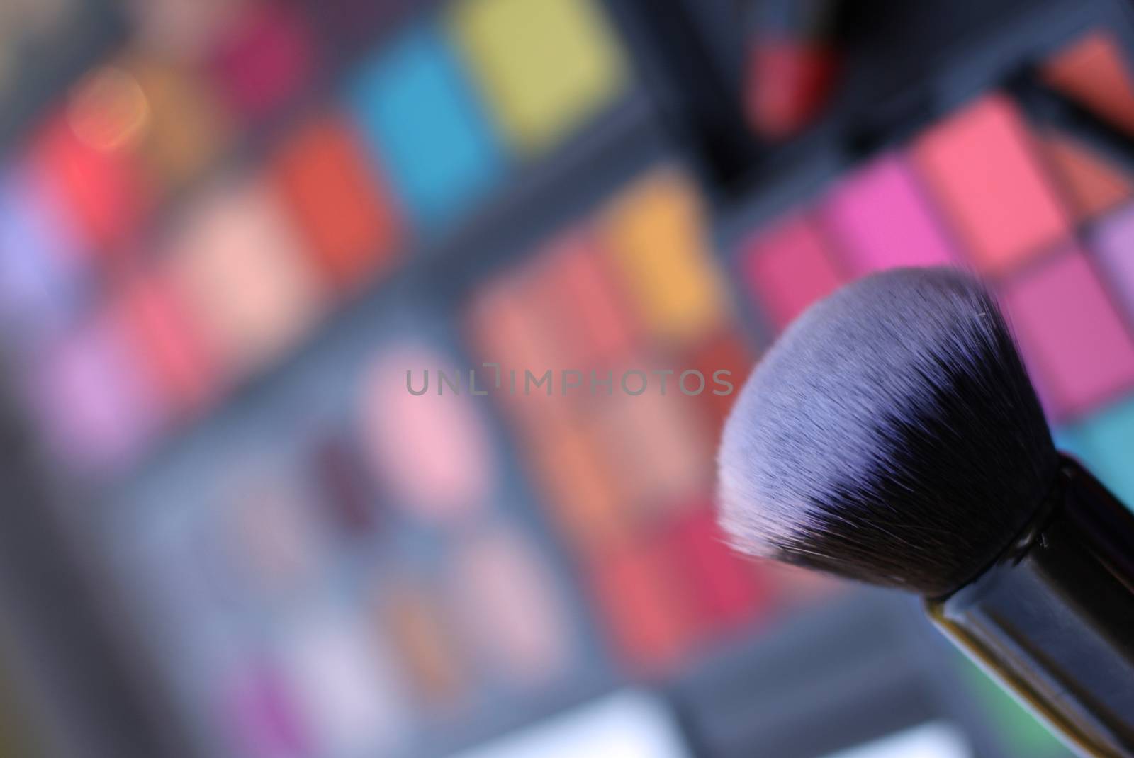 Colorful Cosmetic Palettes by Marti157900