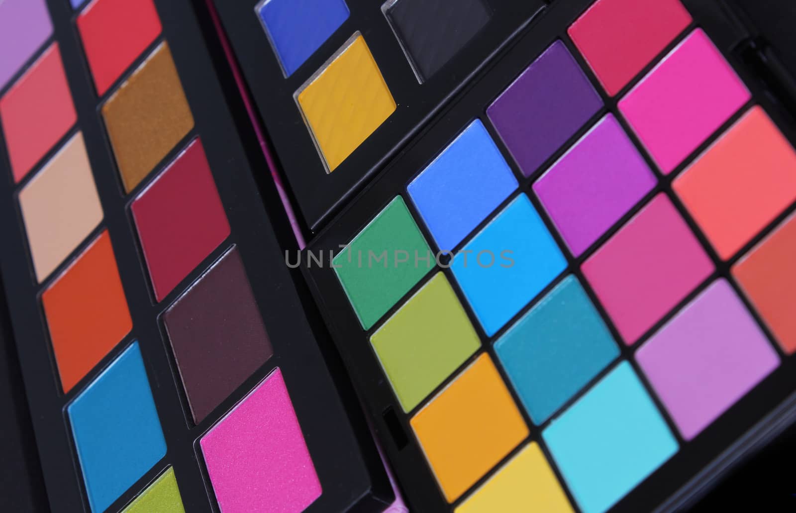 Colorful Cosmetics Pigment palette by Marti157900