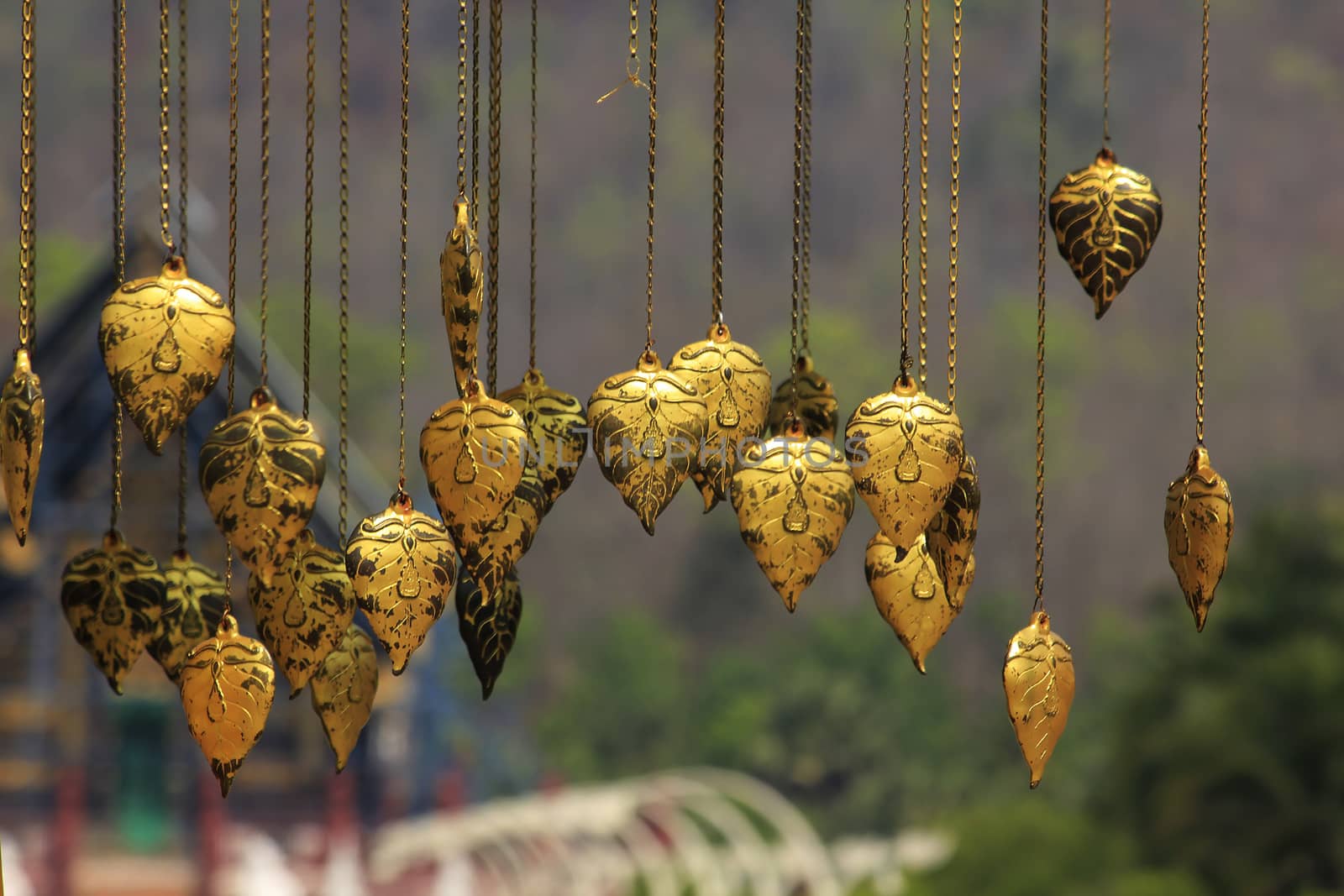 Golden Pho Hanging Auspicious objects for prosperity