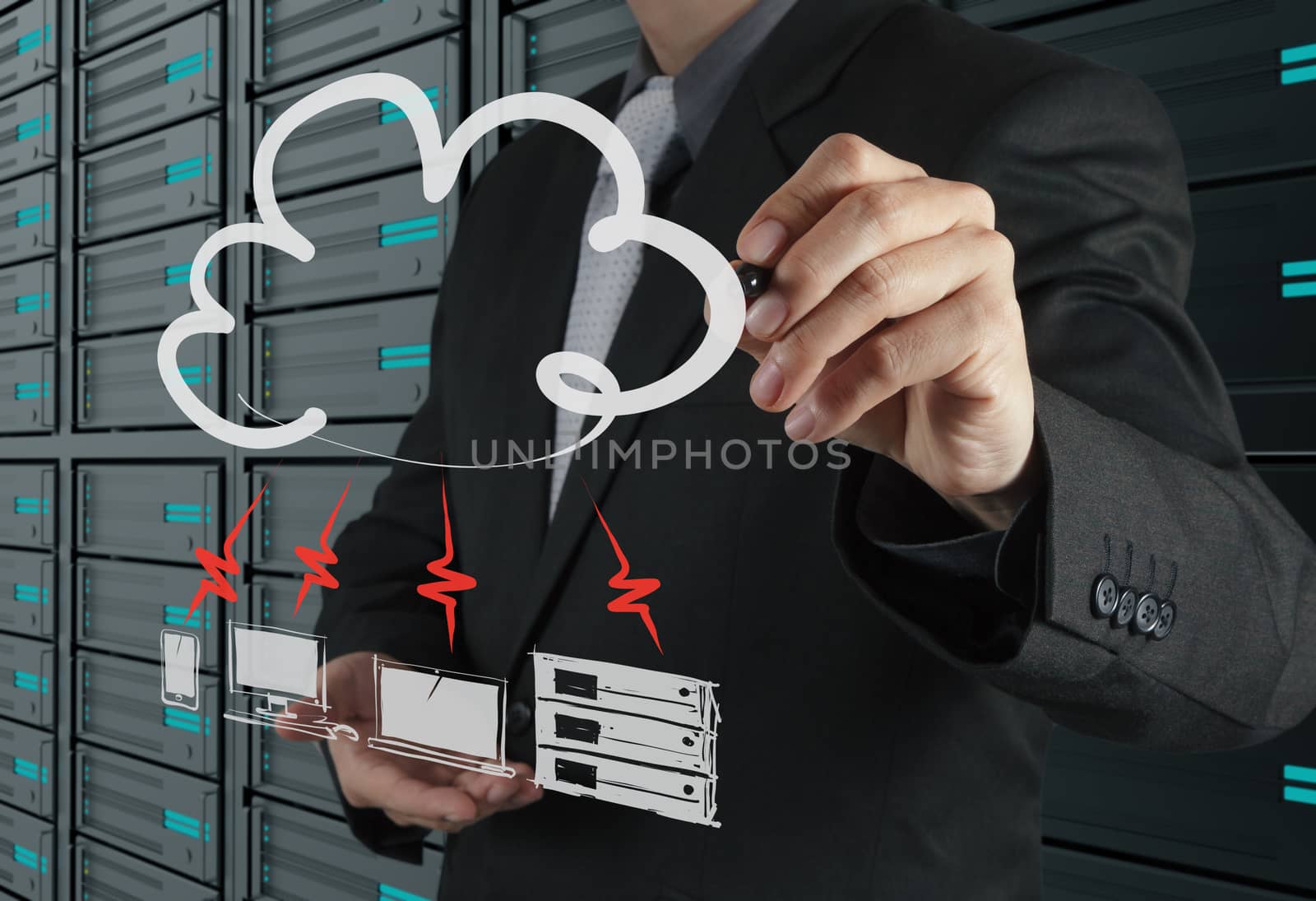 Businessman drawing a Cloud Computing diagram on the new computer interface