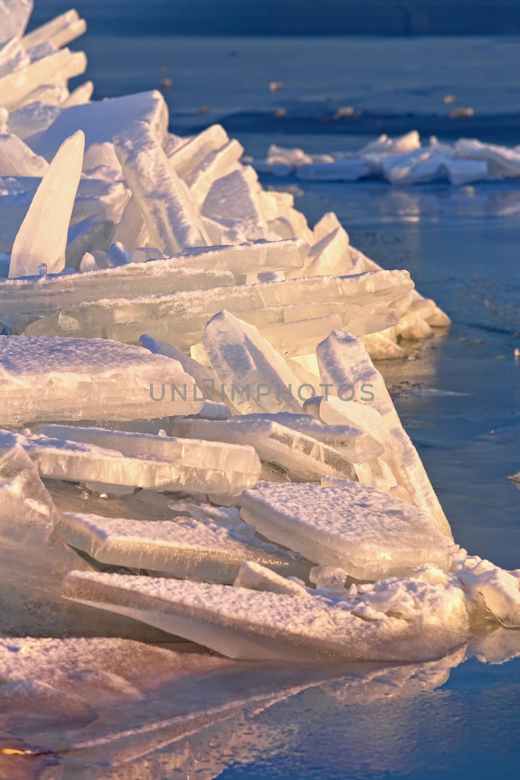 Many iceblocks on each other in Lake Balaton by Digoarpi
