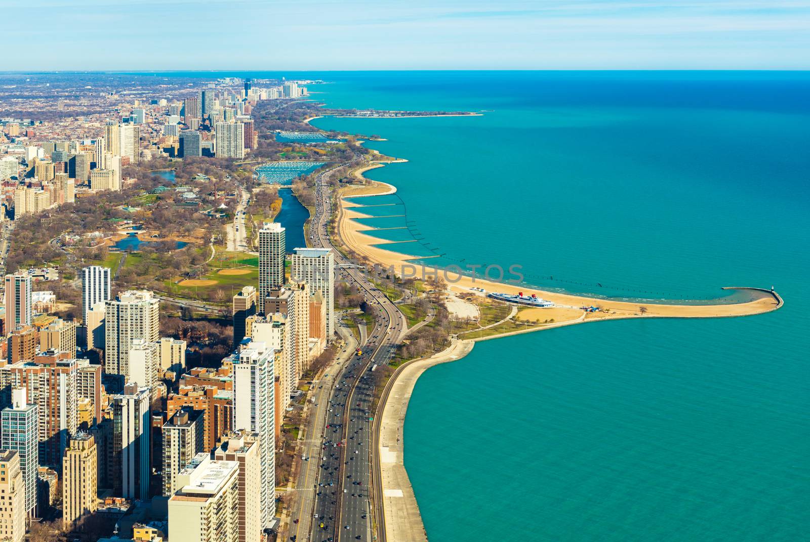 Aerial panorama of Chicago and Lake Michigan. North Avenue beach. Illinois, USA by travellaggio