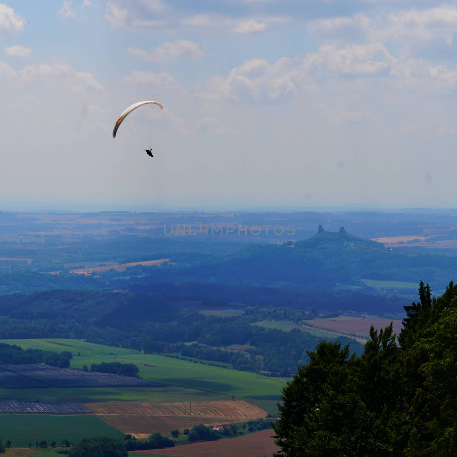 paragliding on a sunny day by Jindrich_Blecha