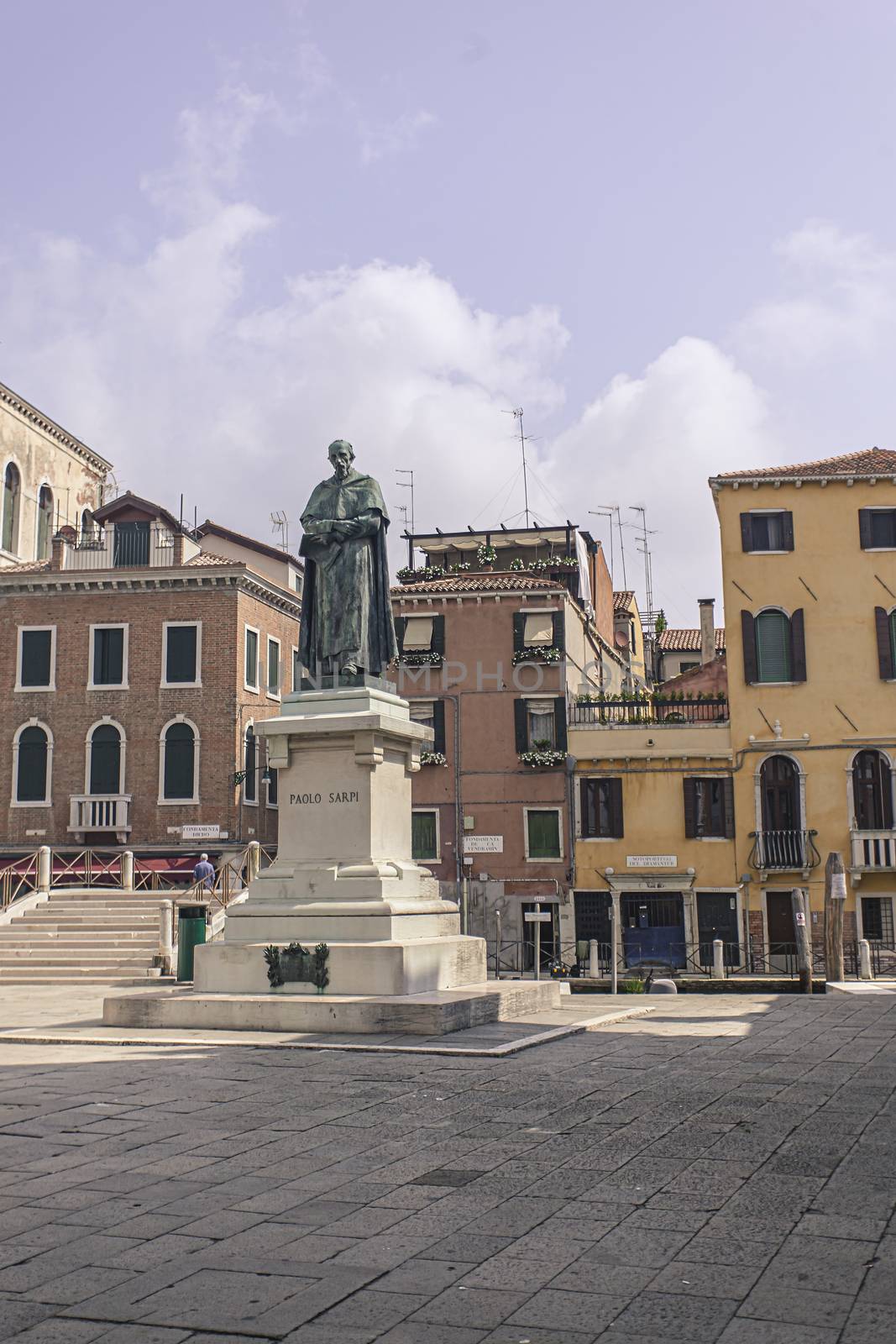 Paolo Sarpi statue in Venice by pippocarlot