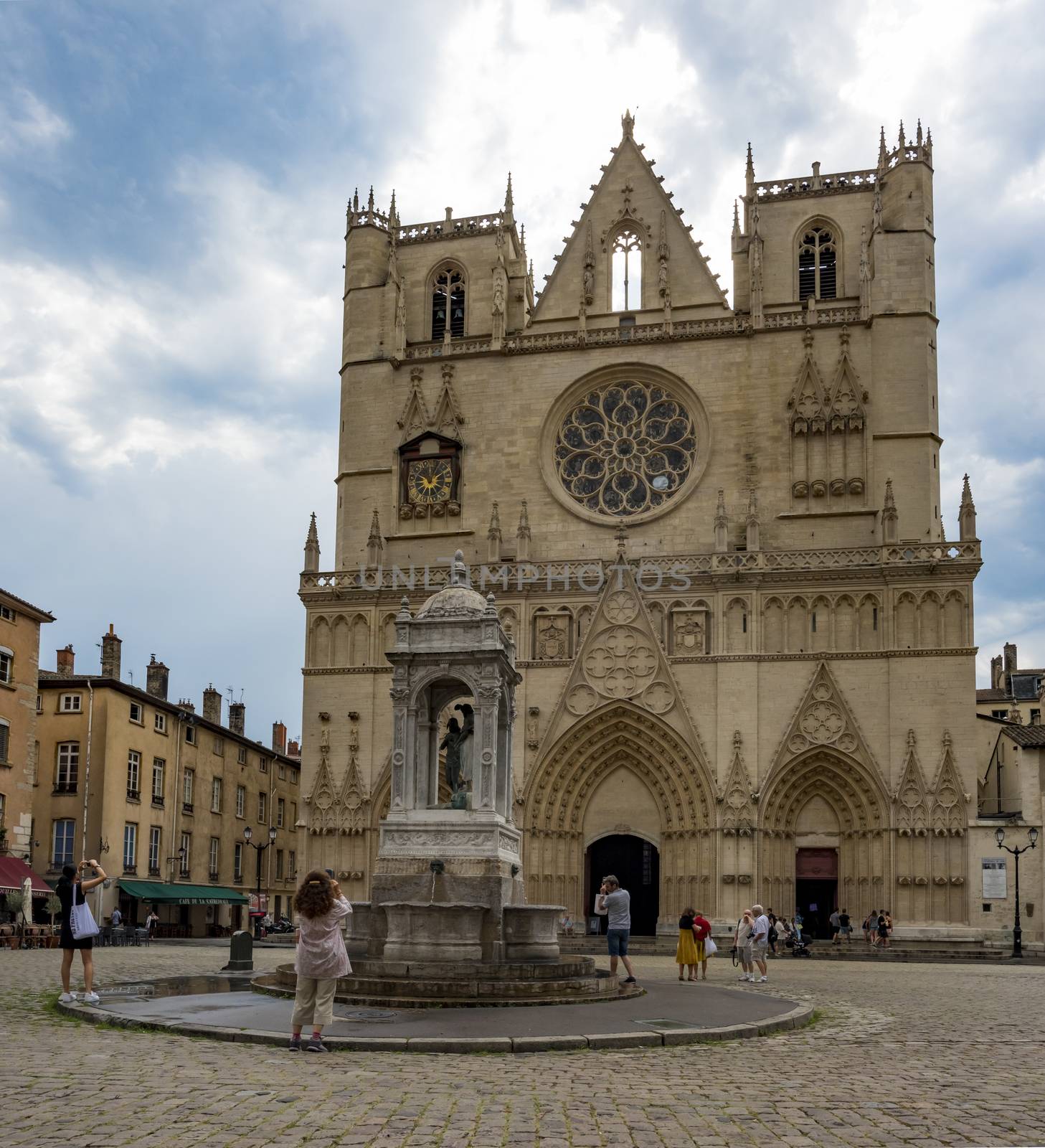 Cathedral Saint-Jean-Baptiste de Lyon, Roman Catholic church loc by GABIS