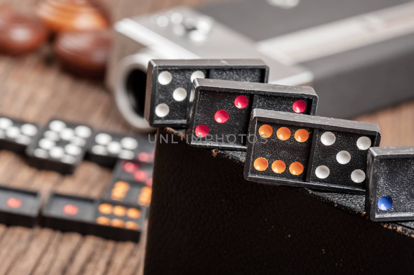 dominoes by norgal