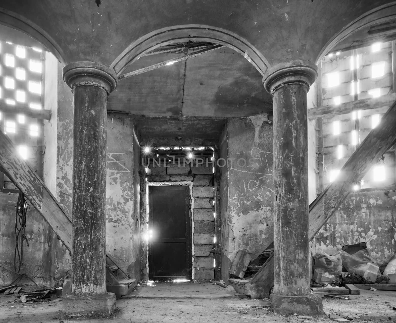 Interier of abandoned church. Vault apse by rdonar2