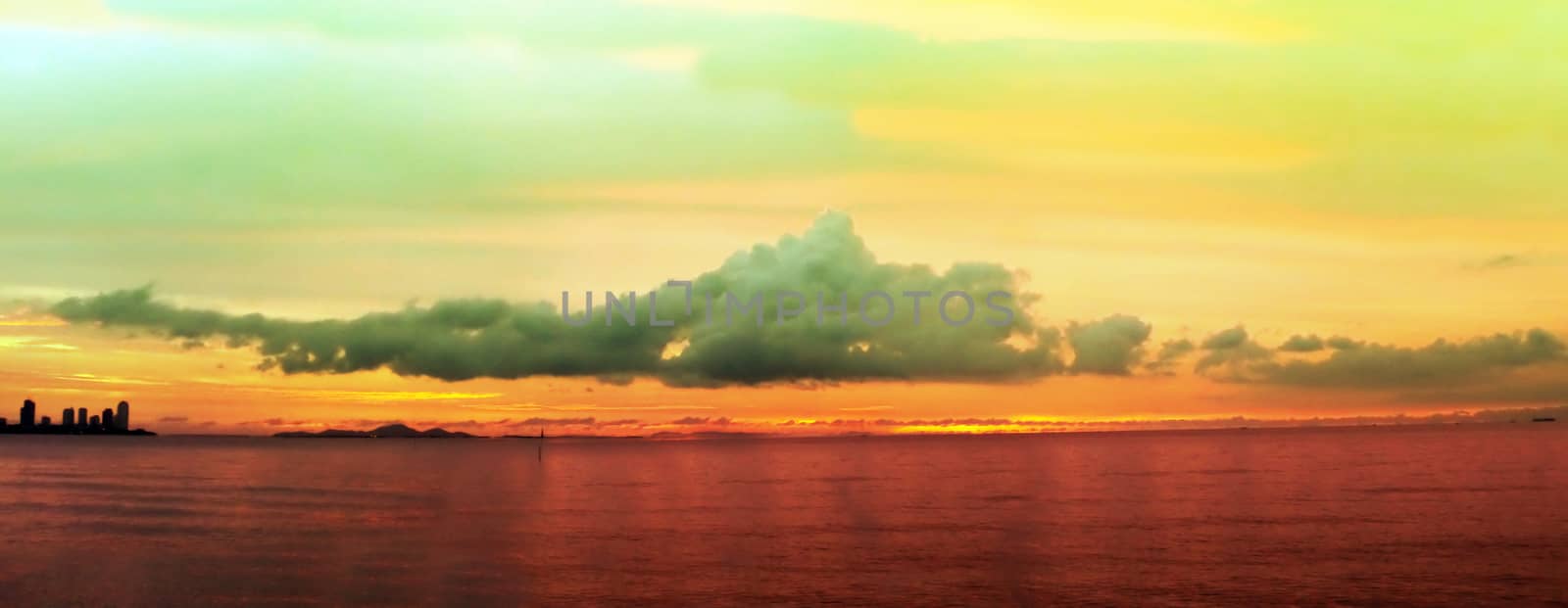 blur of sunset on horizon in sea panorama