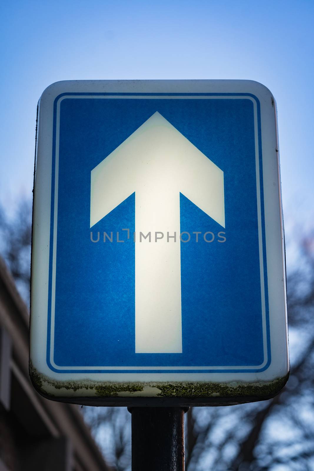One Way Sign by samULvisuals