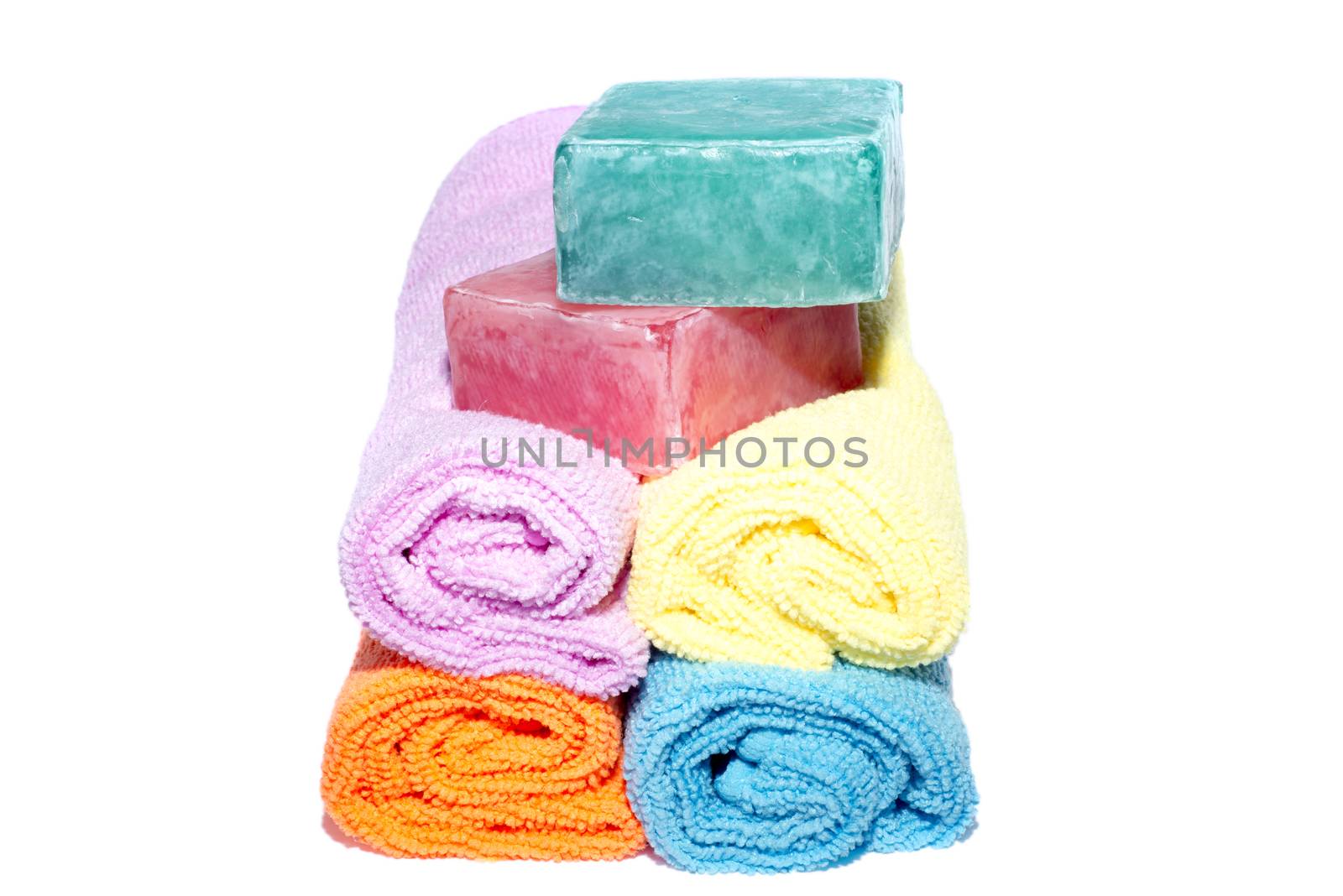 4 facecloth rolls and 2 soaps by morrbyte