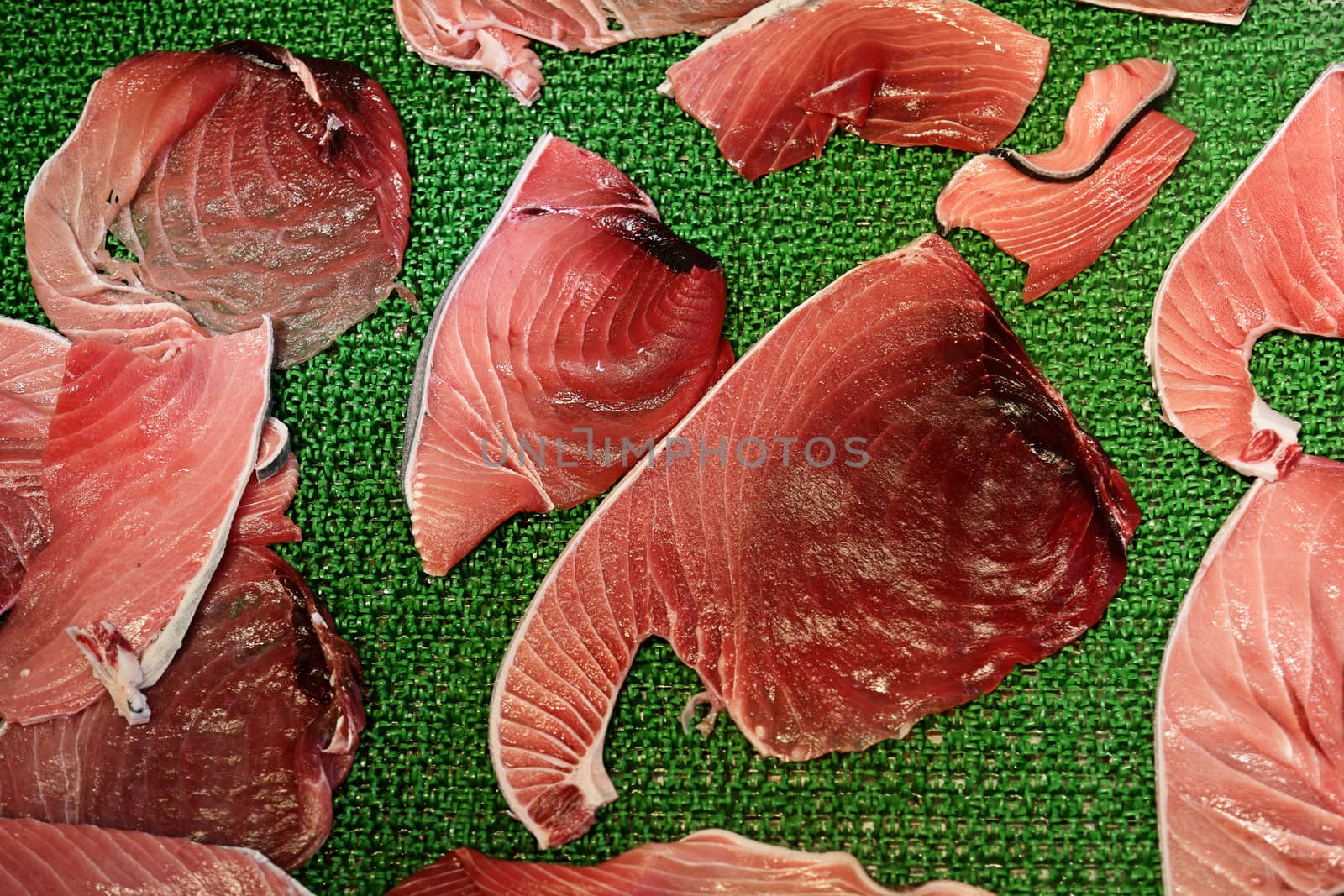 Tuna meat fillets in Tsukiji fish market, Tokyo by Maridav