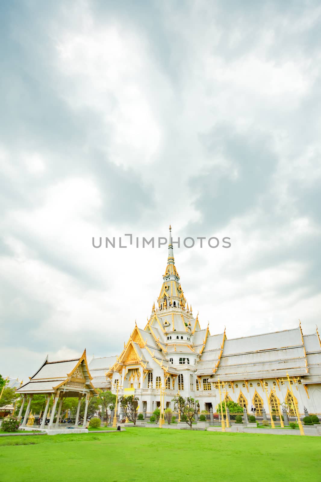 Gorgeous temple Wat Sothonwararam in Chachoengsao Province, Thailand.