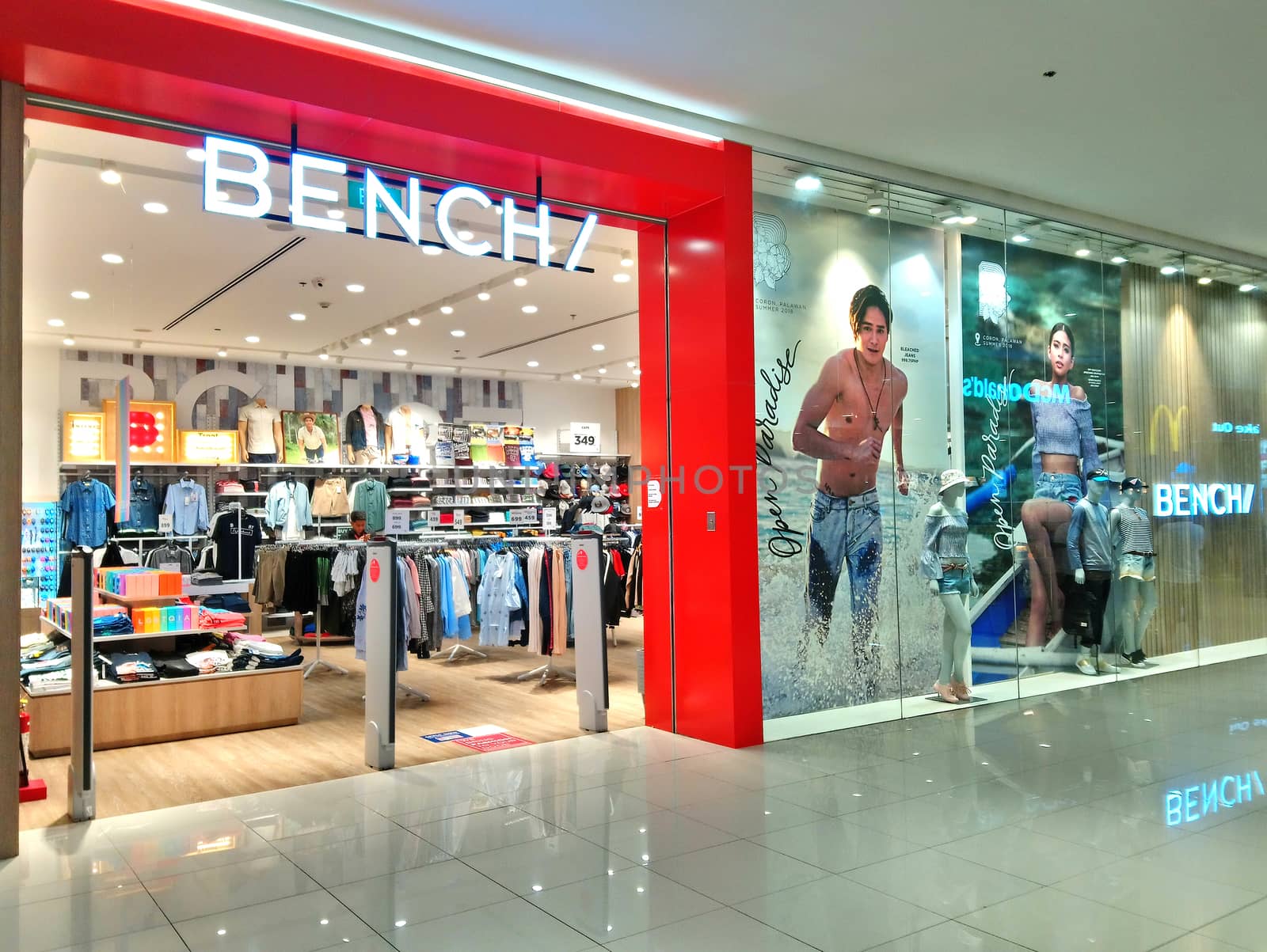 Bench clothing shop facade in Quezon City, Philippines by imwaltersy