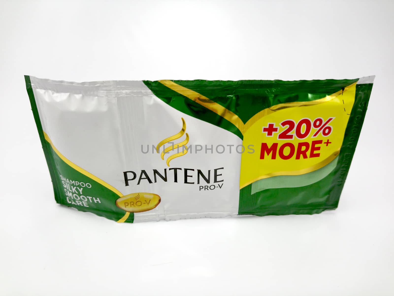 Pantene pro v shampoo sachet in Manila, Philippines by imwaltersy