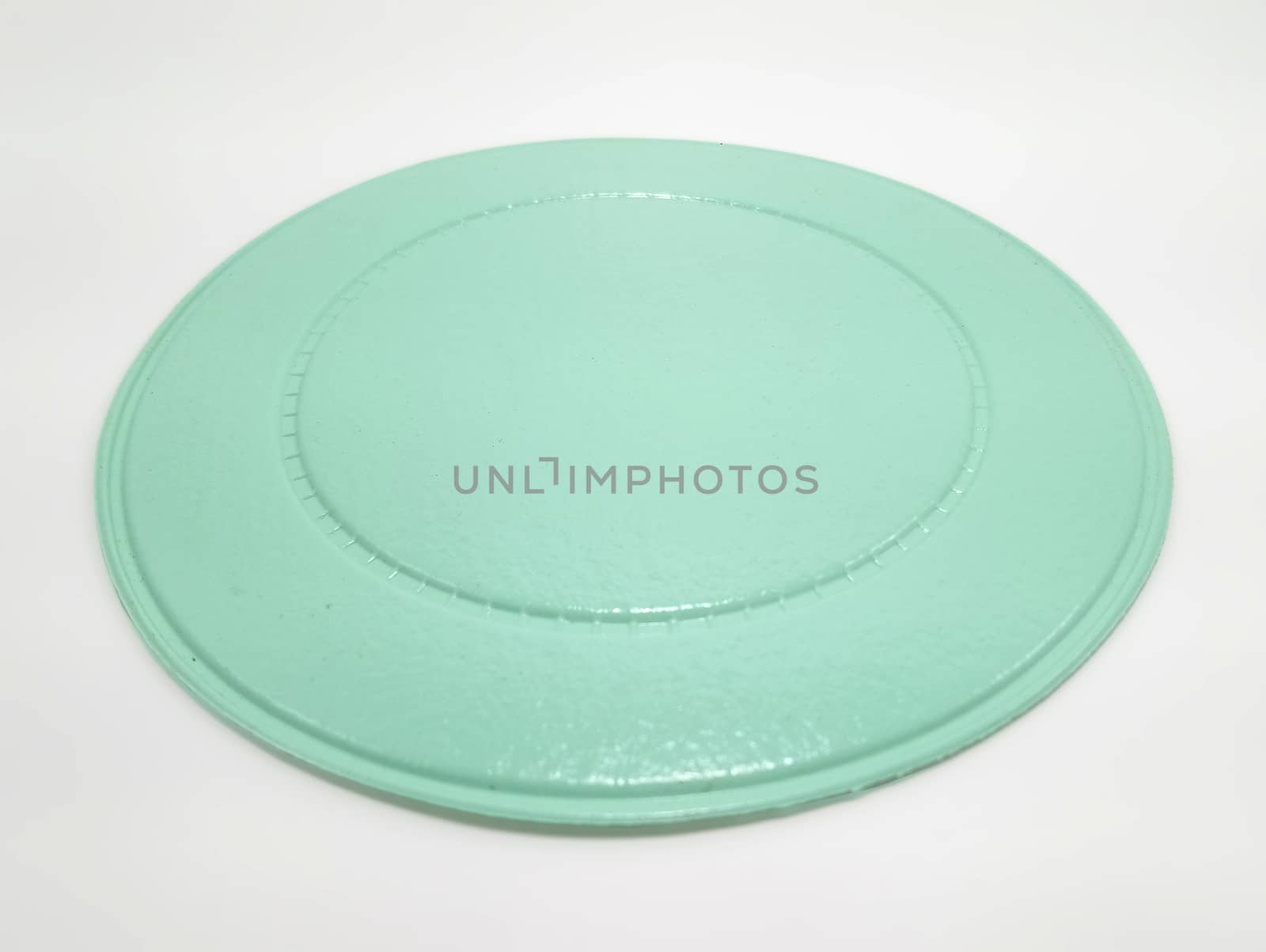 Green saucer for mug cups underneath by imwaltersy