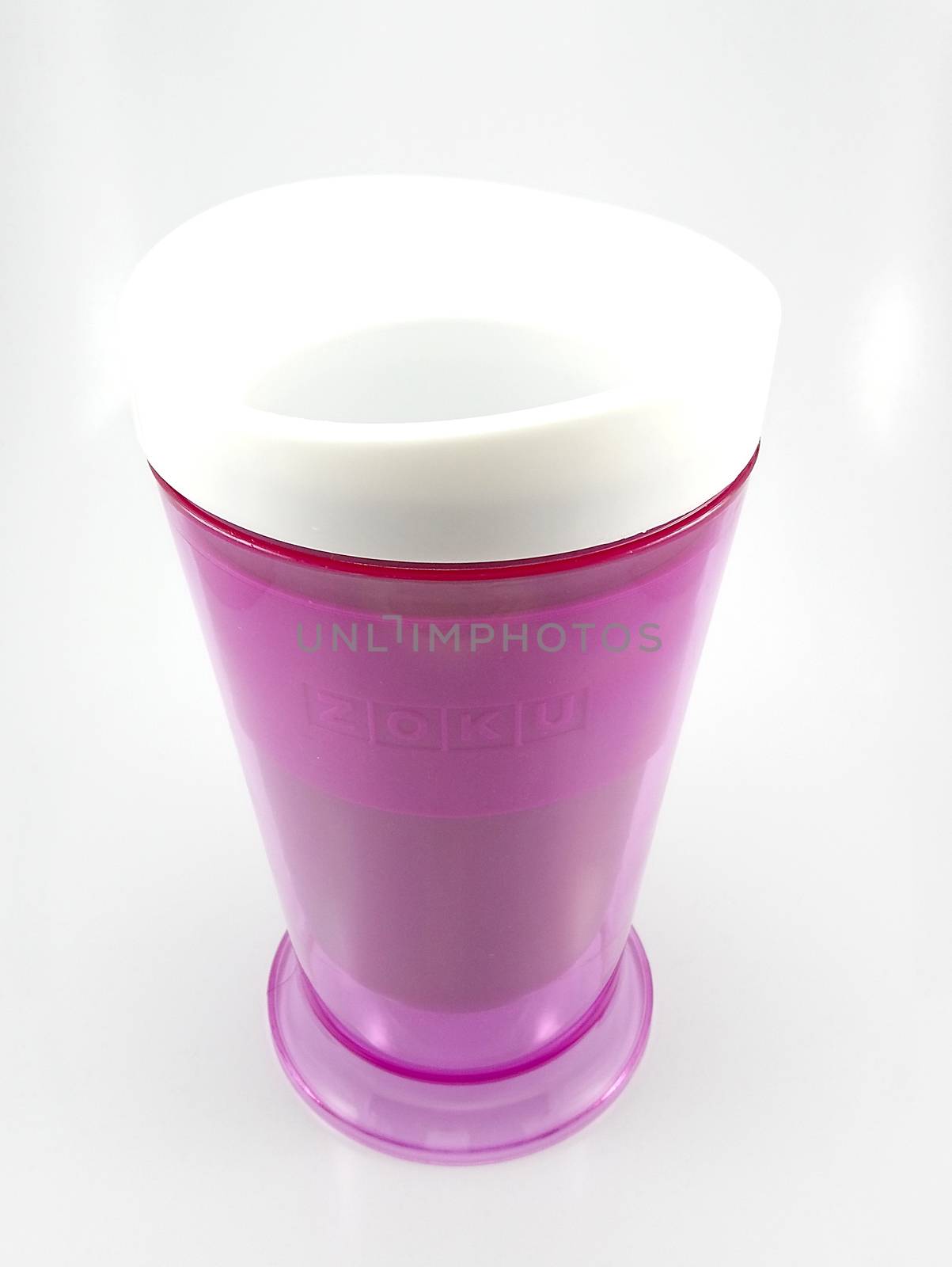 Zoku slush and shake maker cup  by imwaltersy
