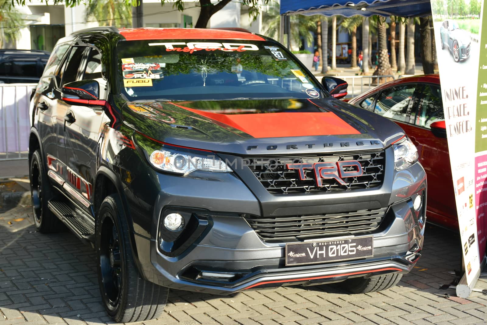 Toyota fortuner suv at Bumper to Bumper car show in Pasay, Phili by imwaltersy