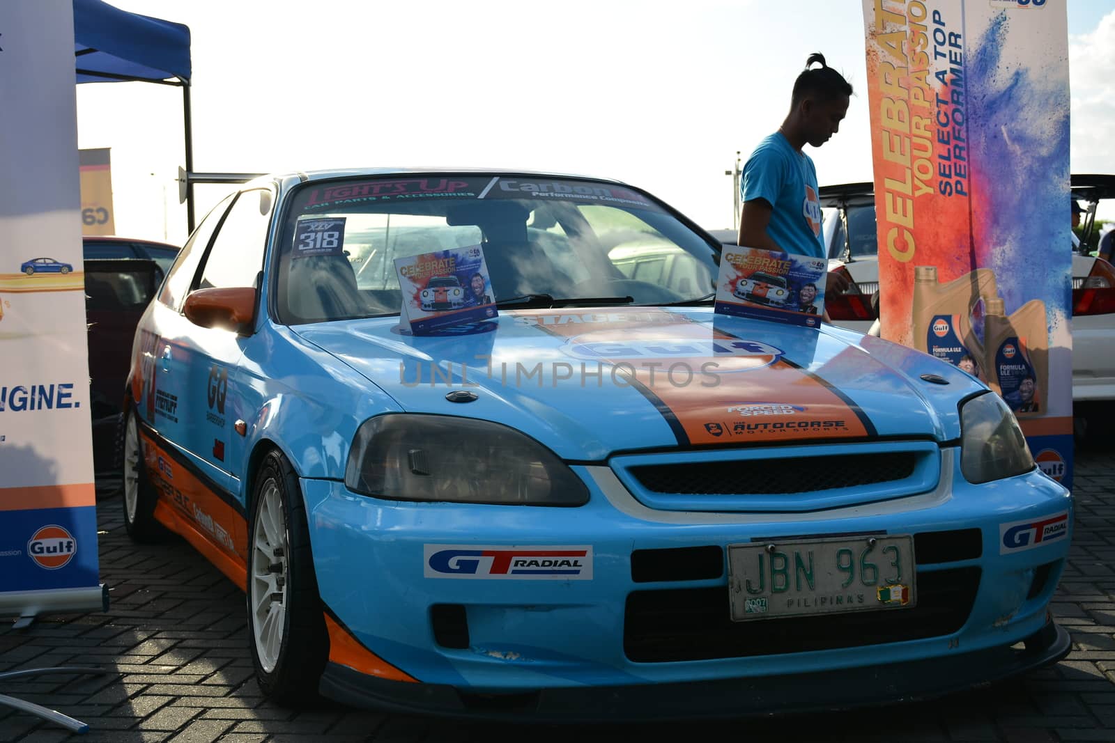 Honda civic at Bumper to Bumper car show in Pasay, Philippines by imwaltersy