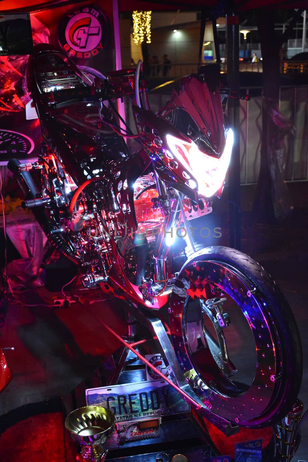 Customized motorcycle at Bumper to Bumper car show in Pasay, Phi by imwaltersy