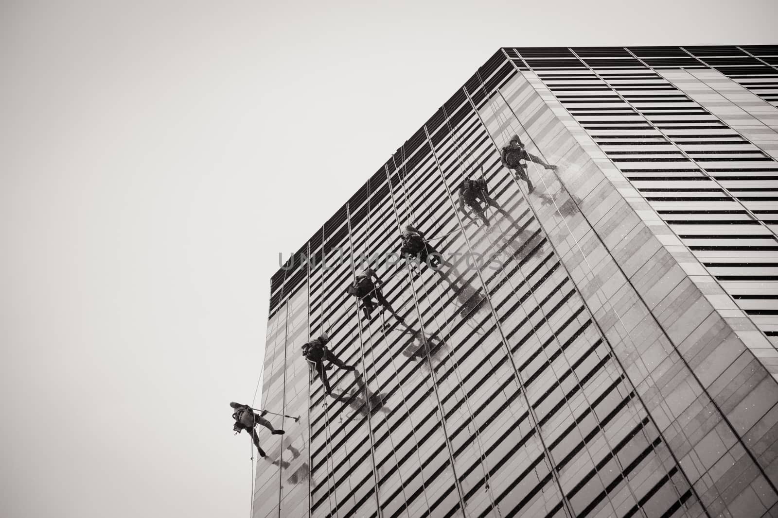 High Rise Window Washers in Singapore by FiledIMAGE