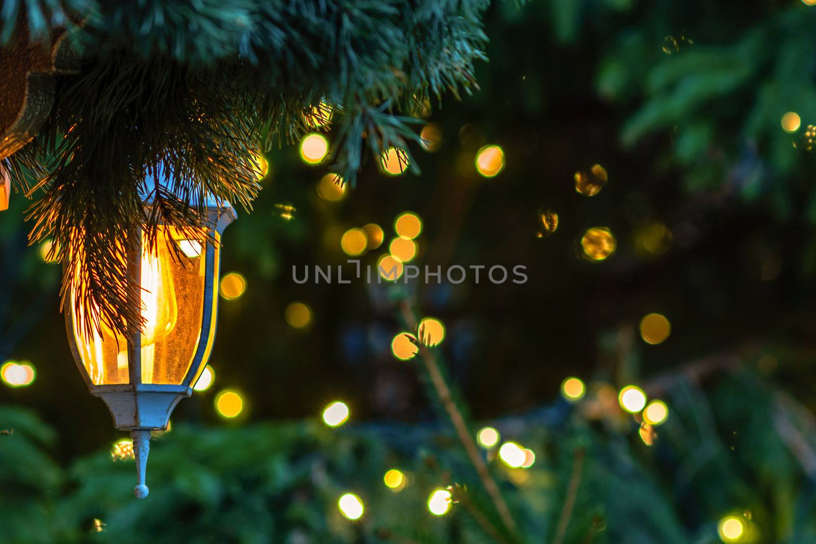 Close-up photo. Christmas decorations, lanterns and lights.