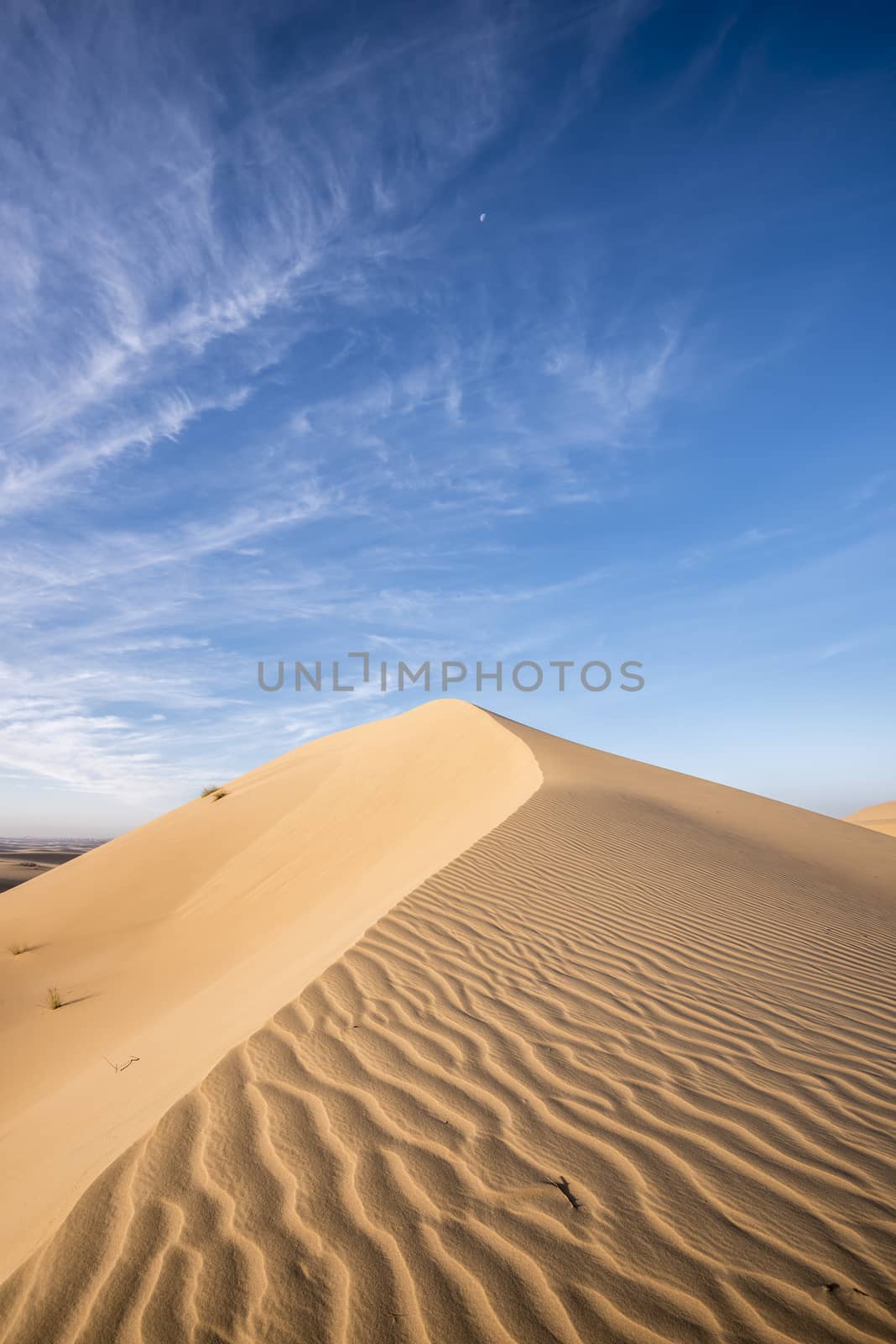 Dunes with clouds, Dubai emirates by GABIS