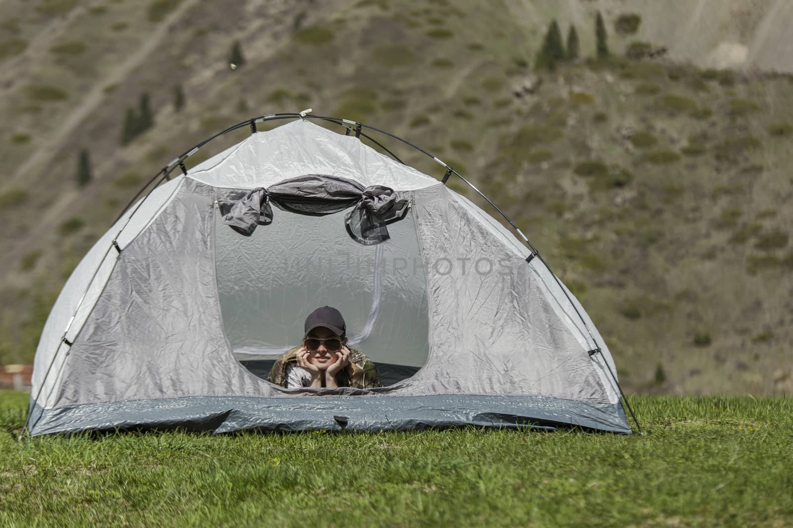 Rest in tent by snep_photo