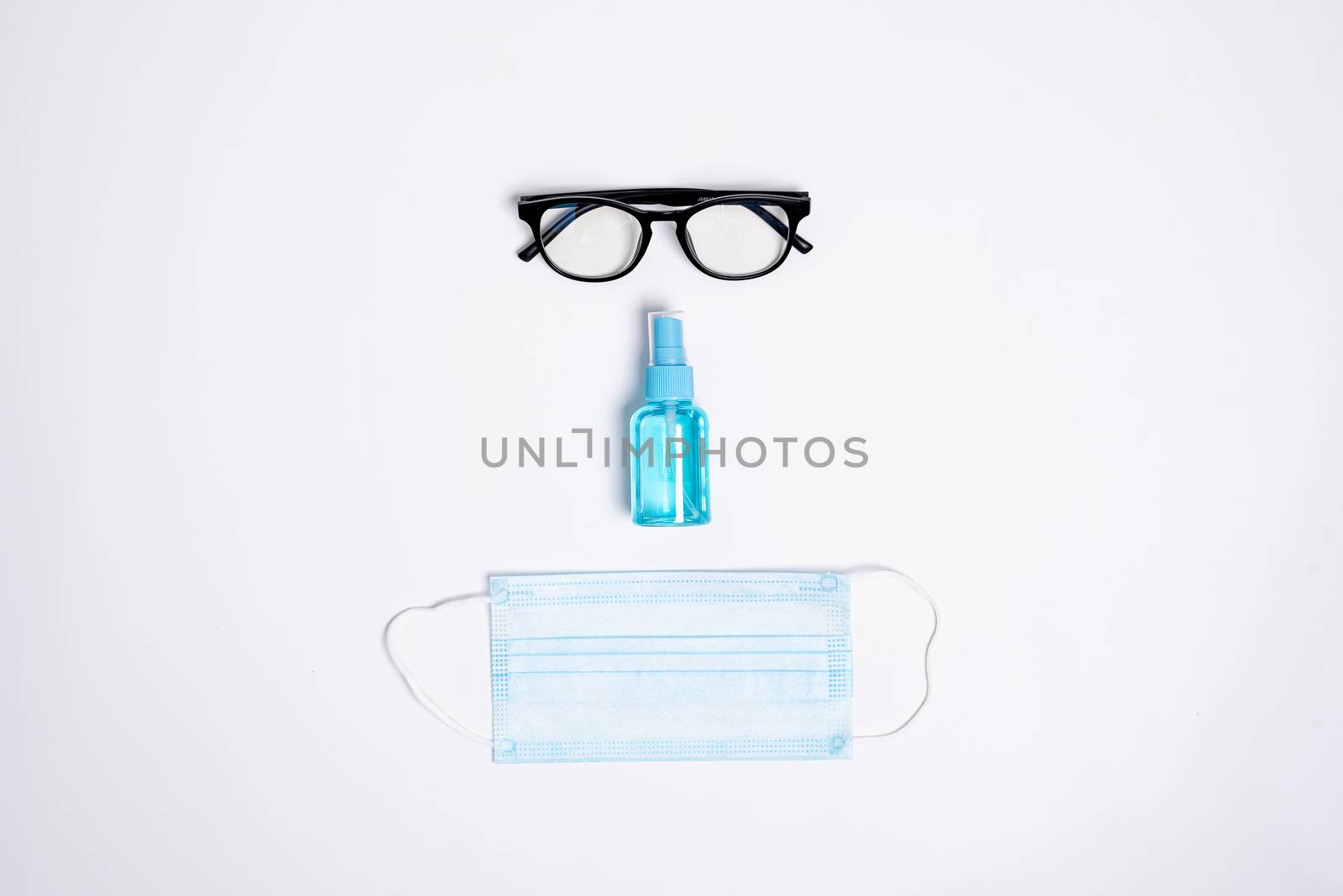 The face of equipment to protect COVID-19, eyeglasses, blue mask by animagesdesign