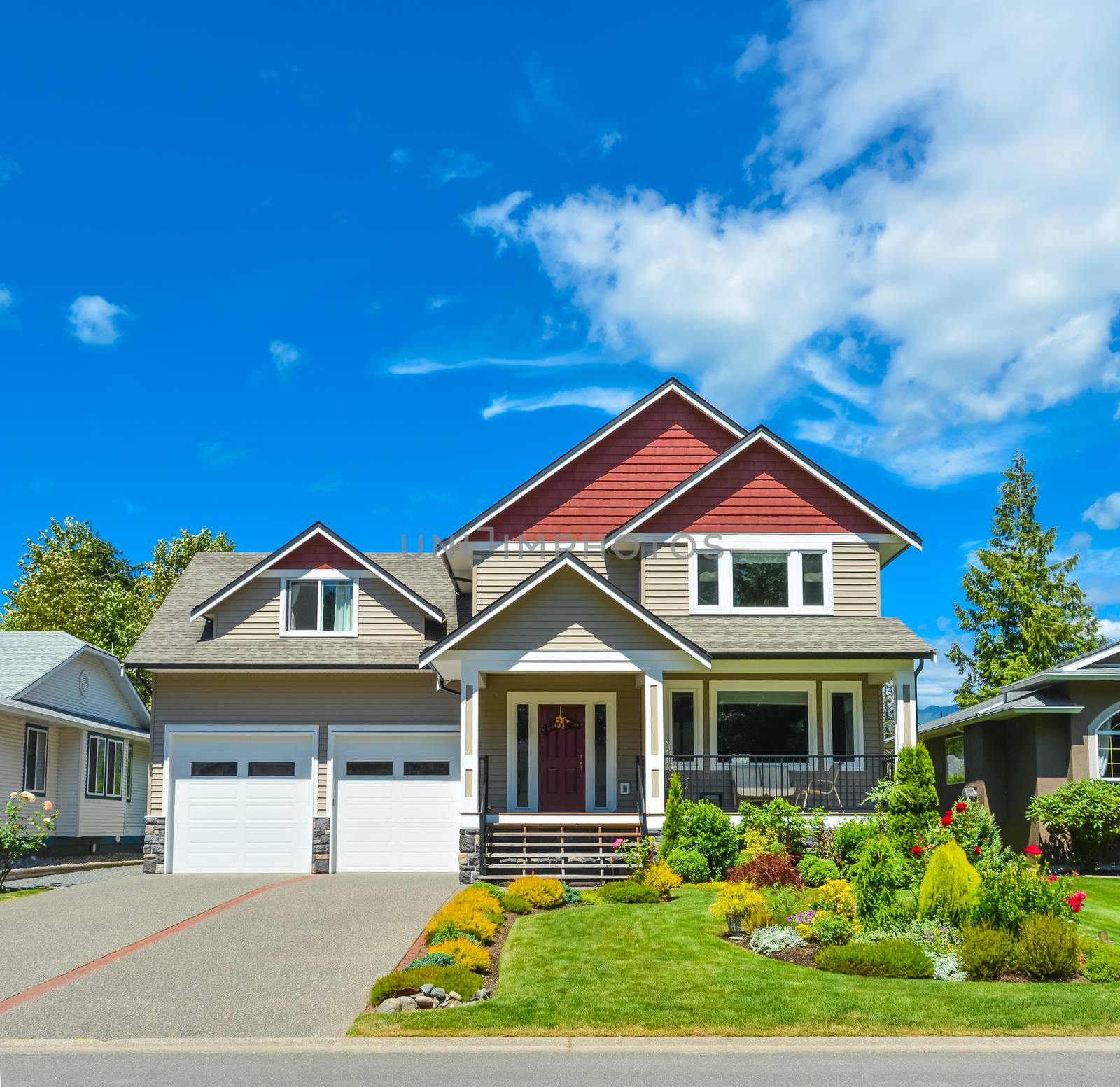 A perfect neighborhood. Beautiful family house in British Columbia, Canada