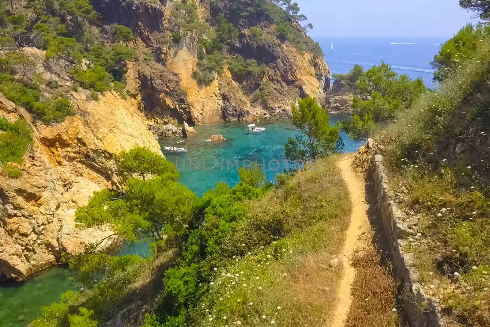 Mediterranean coast in Spain. Spain's courts by the sea. by DePo