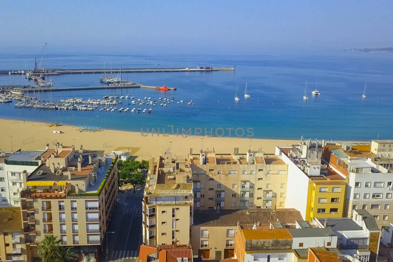 Mediterranean coast in Spain. Spain's courts by the sea. by DePo
