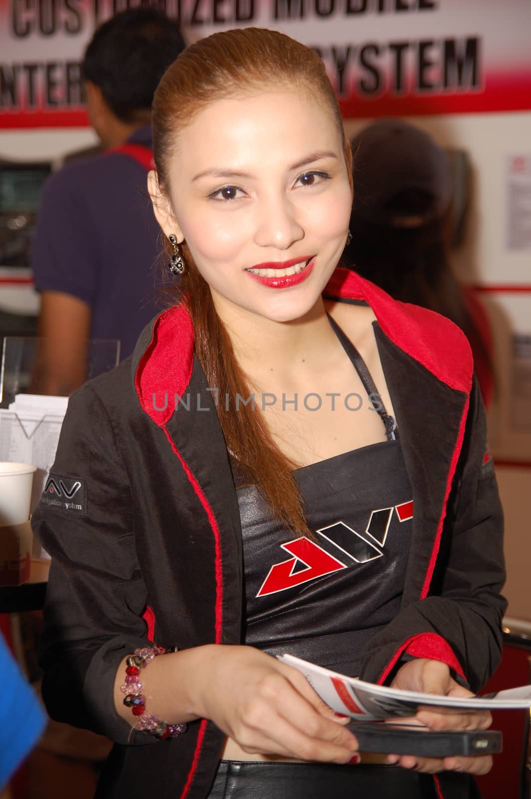 AVT female model at 8th Manila International Auto Show in Pasay, by imwaltersy