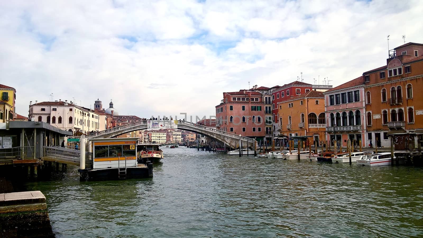 Venice, Italy by yohananegusse