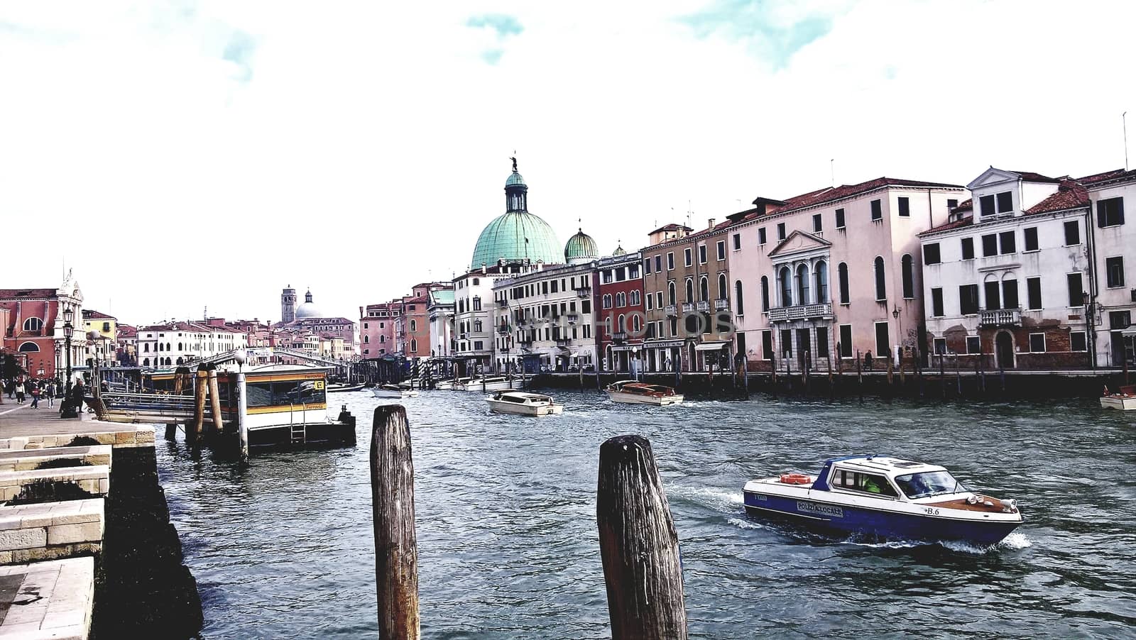 Venice, Italy by yohananegusse