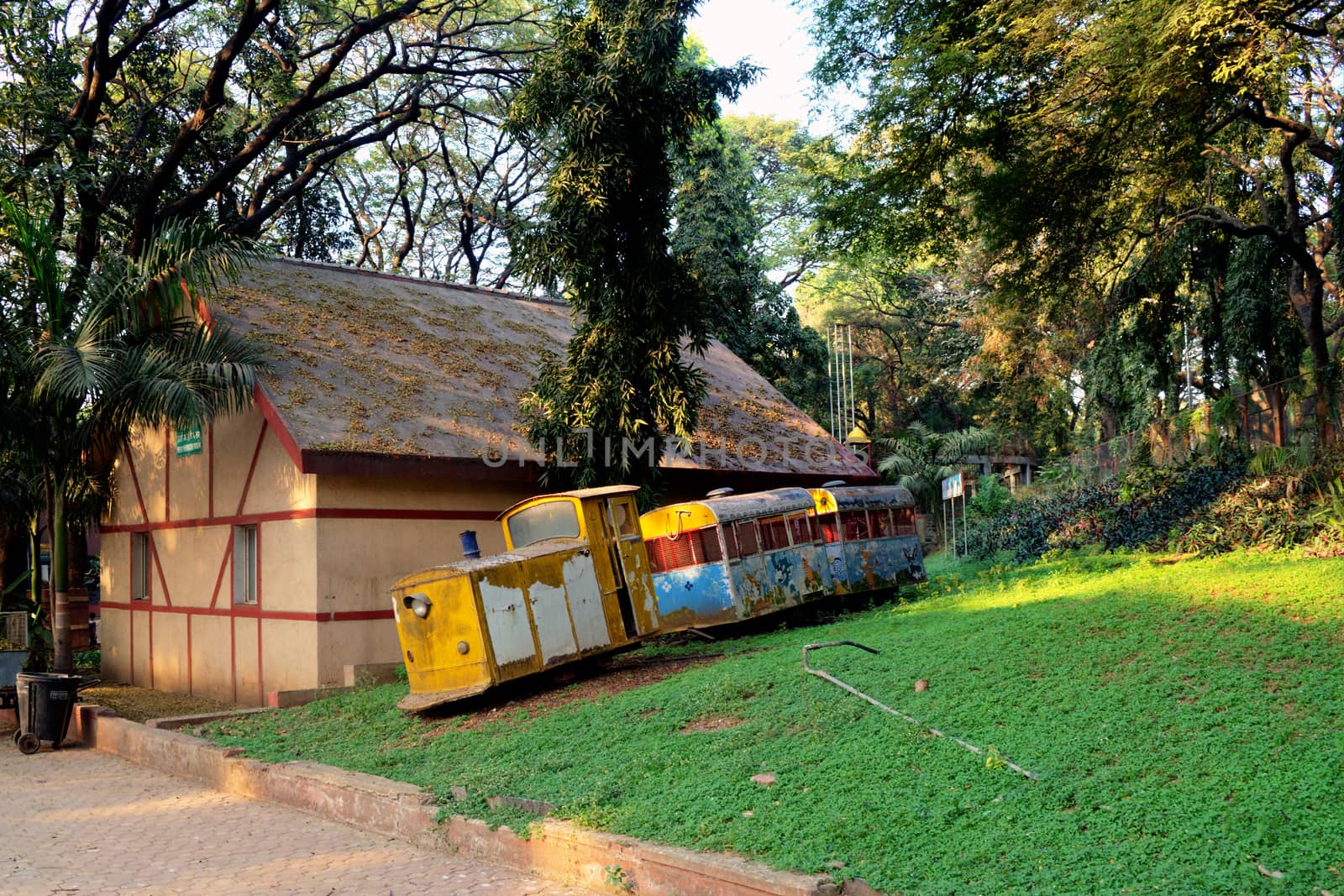Old & defunct toy train named Fulrani in Peshwe Park,Pune, Maharashtra, India by lalam
