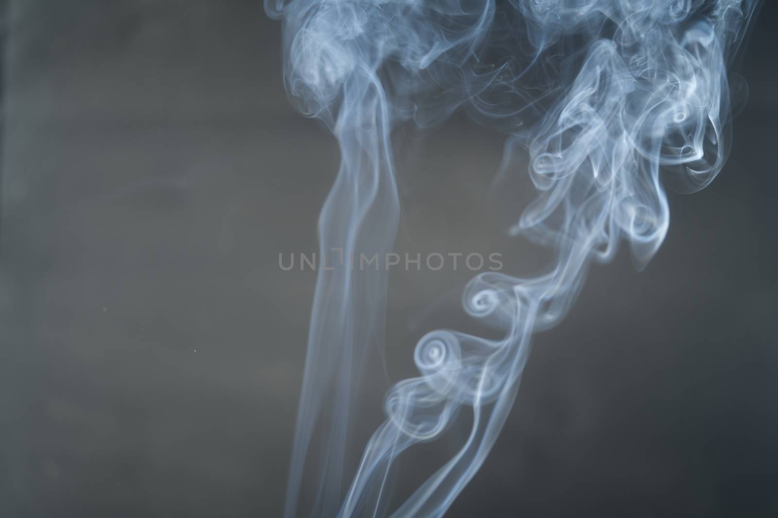 White smoke, curly black background, used as the background image.