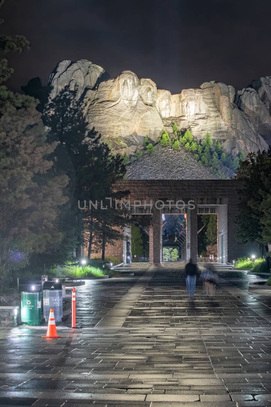 Entrance of Mount Rushmore at night, alley to the four US presidents.