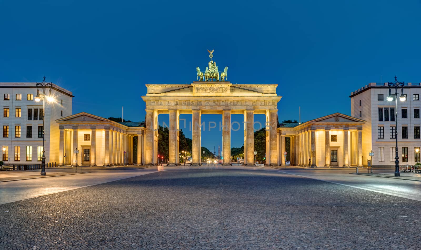 Panorama of the Brandenburger Tor in Berlin at night