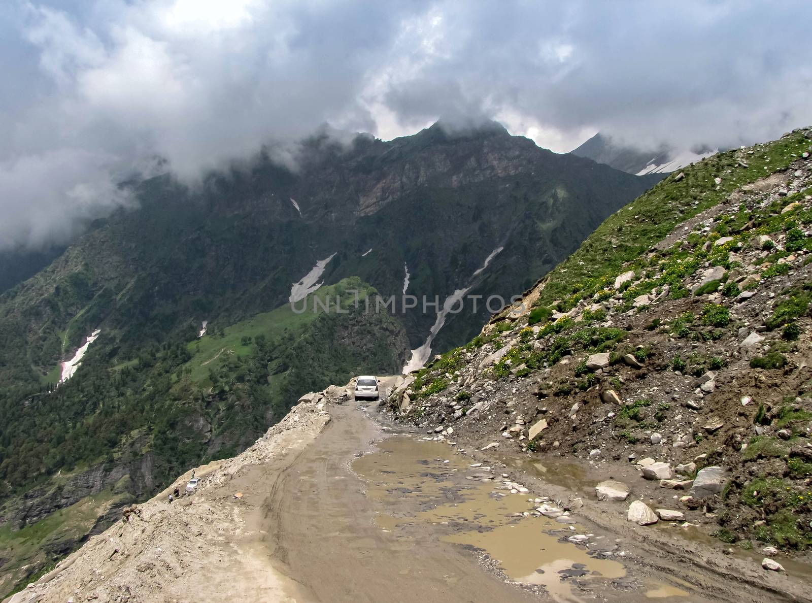 Adventurous state road from Manali to Leh , Himachal Pradesh, India.