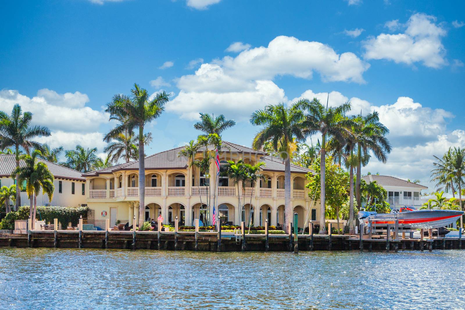 Large House in Fort Lauderdale with Boat by dbvirago