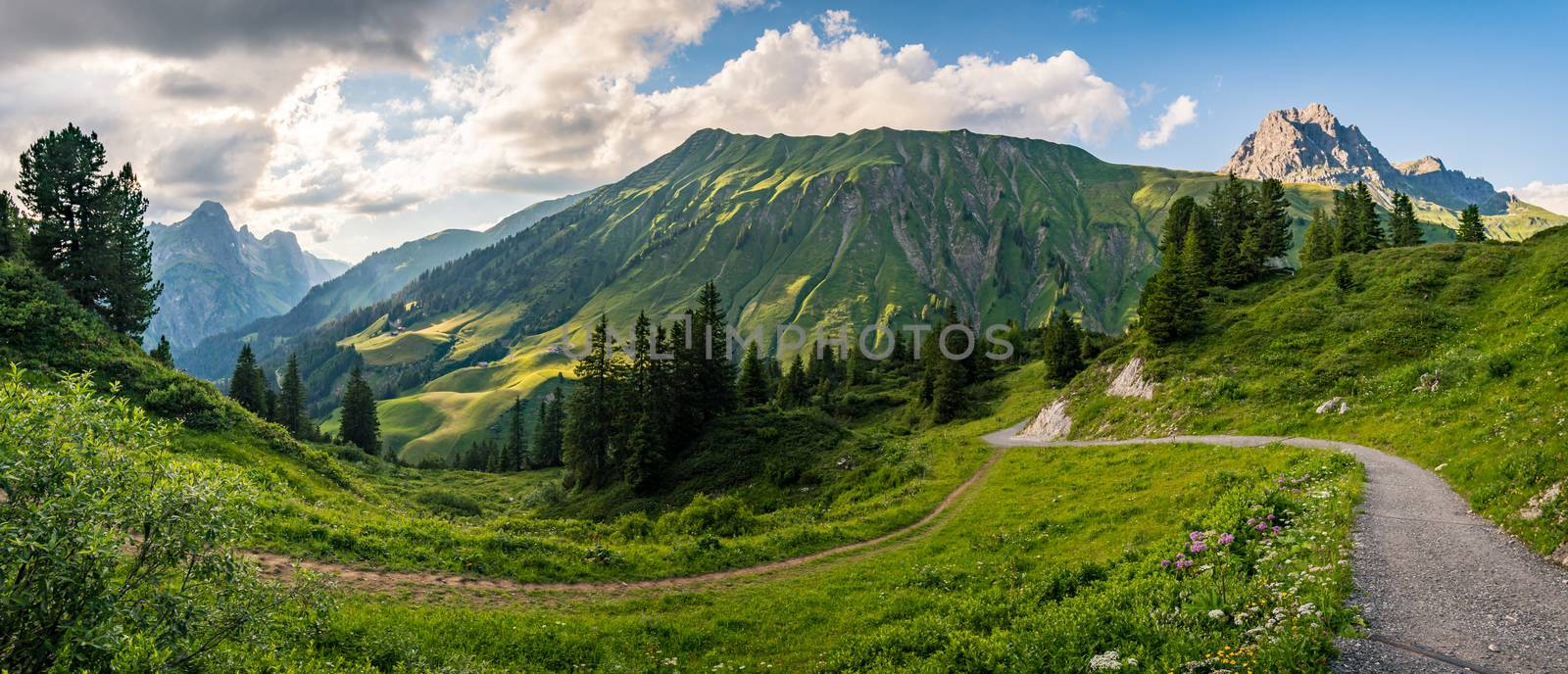 Fantastic hike in the beautiful Lechquellen Mountains - Warth-Schröcken - Bregenzerwald in Vorarlberg