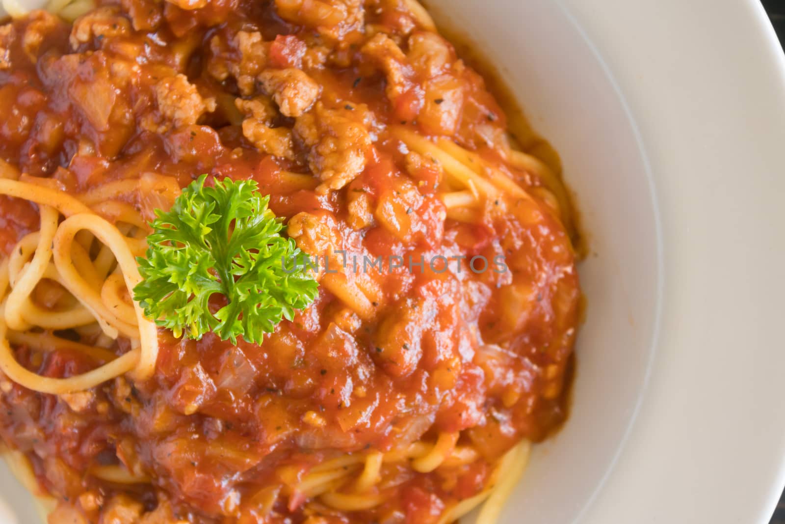 Spaghetti Tomato Sauce with Parsley and Onion and Pork Left Flat by steafpong