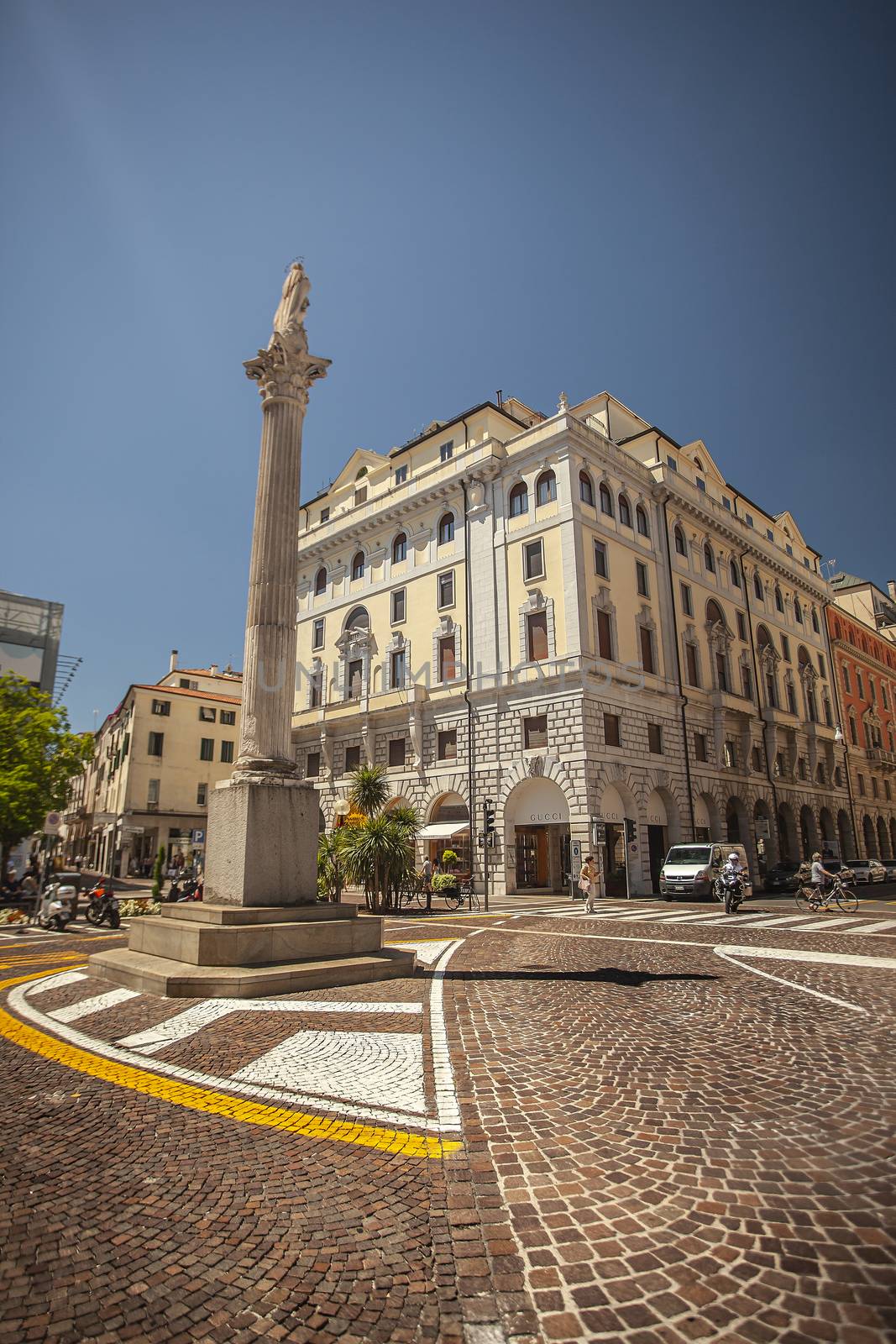 Garibaldi square in Padua, Italy 2 by pippocarlot