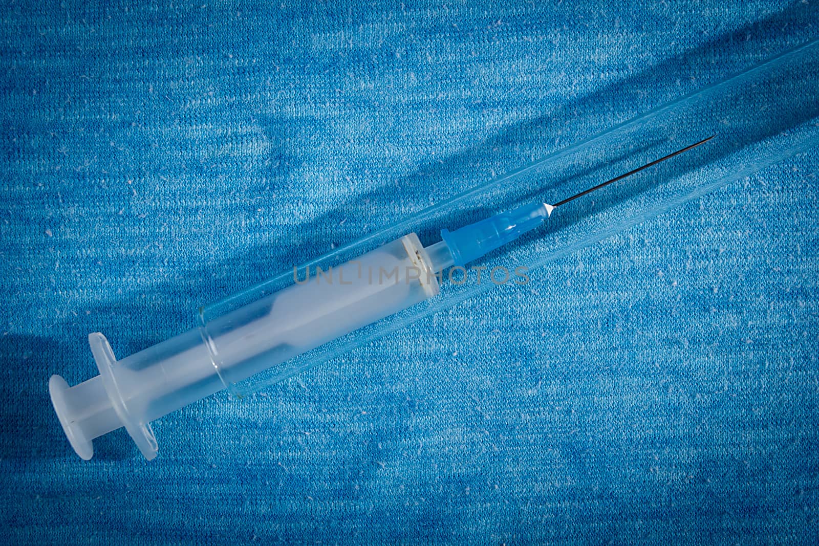 Disposable medical syringe by VIPDesignUSA