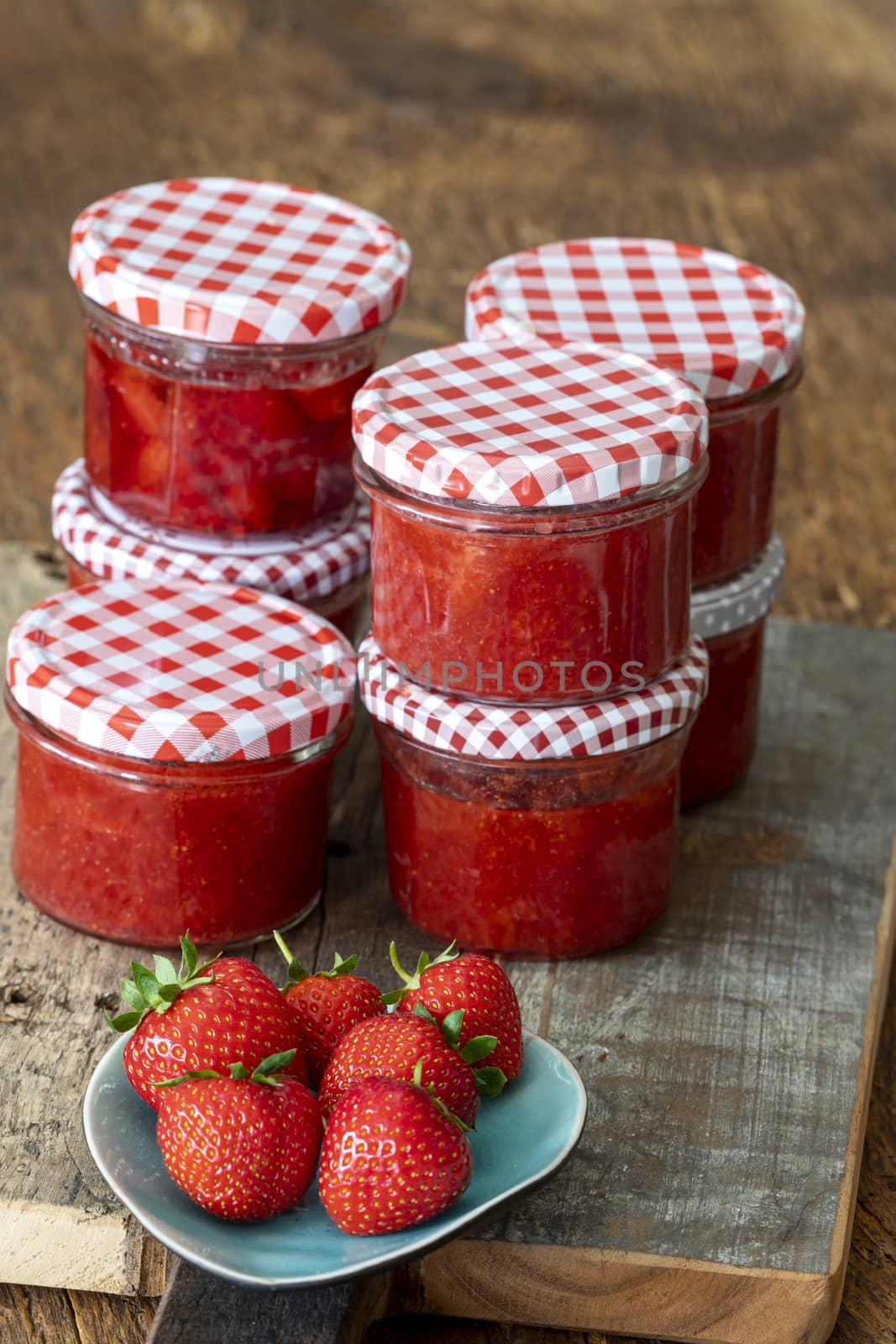 strawberry marmalade by bernjuer