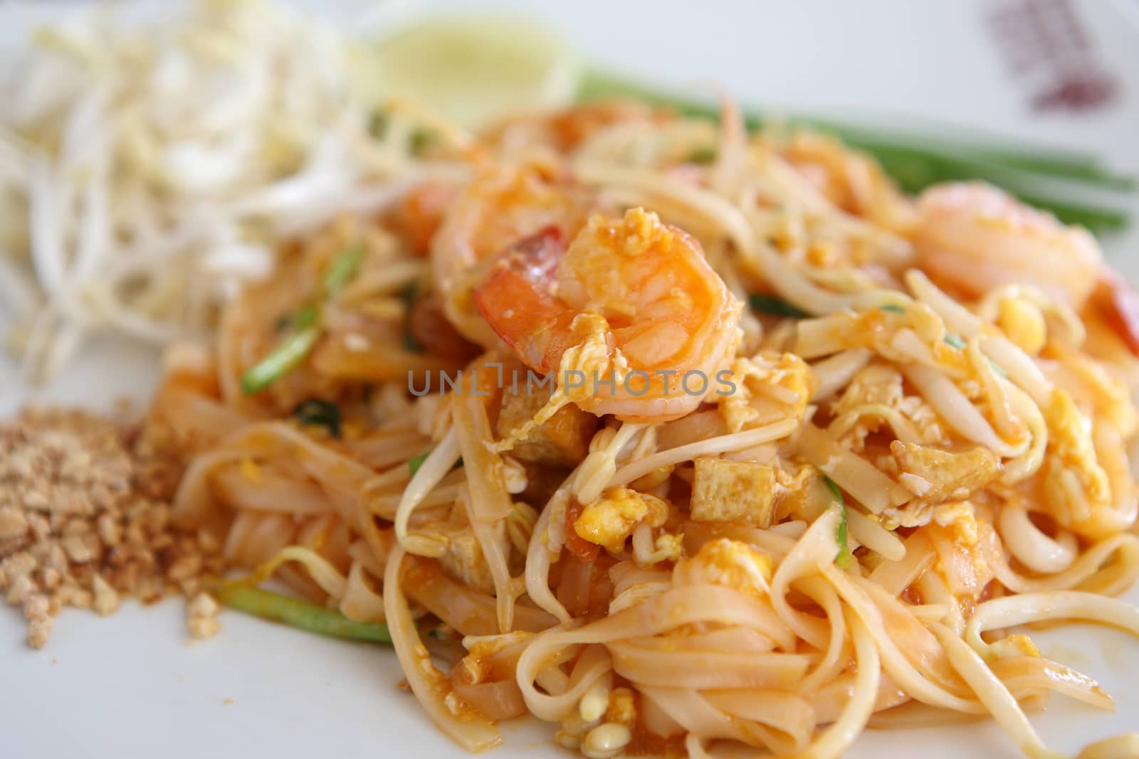 Thai food padthai  by piyato