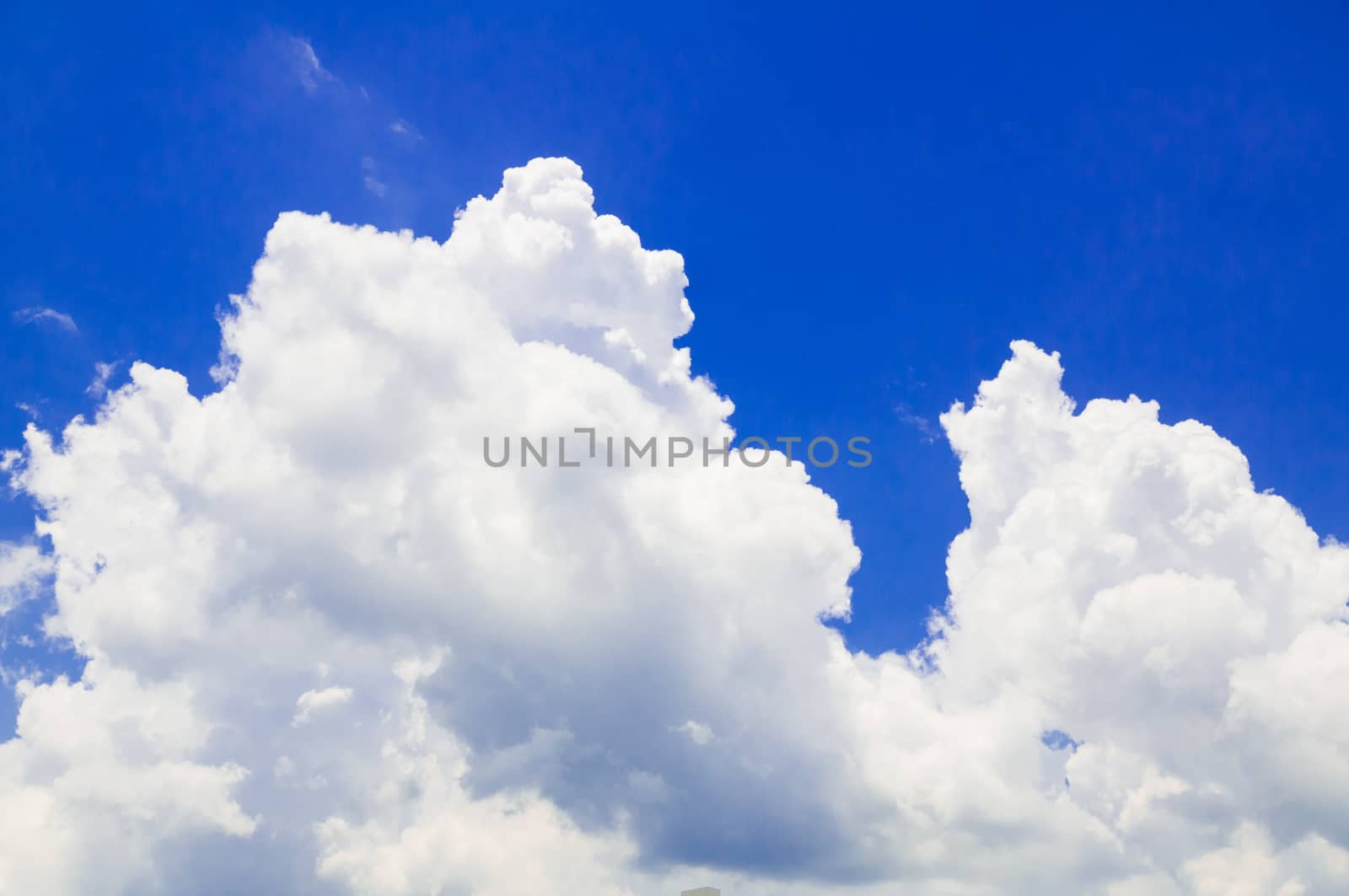Nature Blue Sky and White cloud Background by thampapon