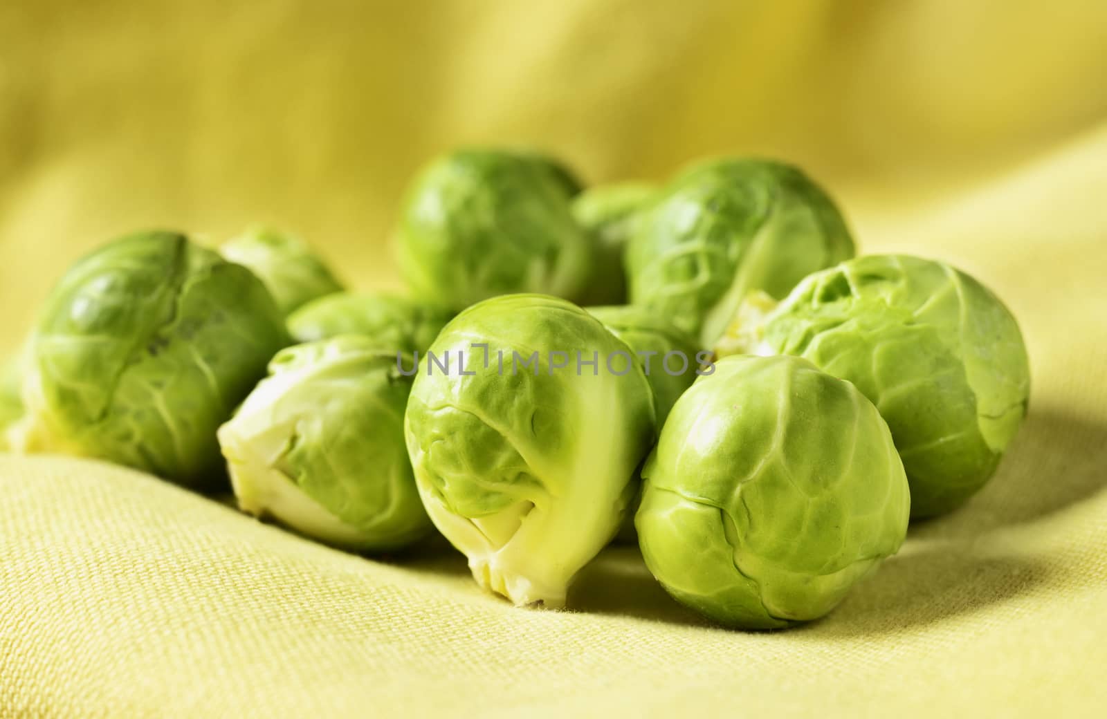 Brussels sprouts by victimewalker
